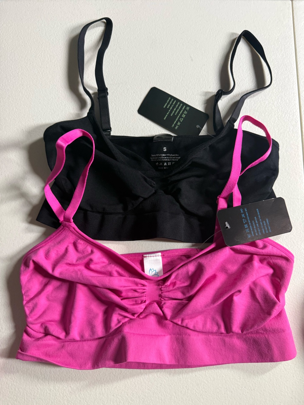 Seamless Bralette Bundle – Pink & black ( feeling girl type )